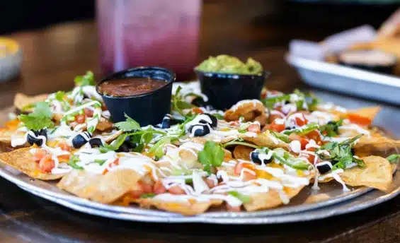 NACHOS de los TAPROOM